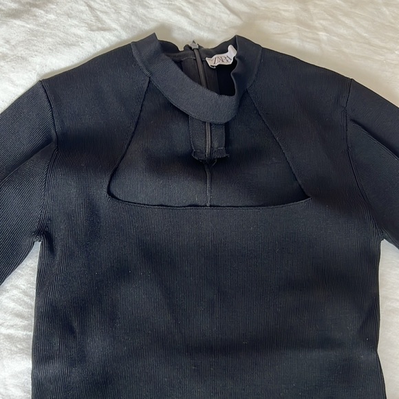 Zara Cut Out High Neck Black Top - Picture 1 of 5